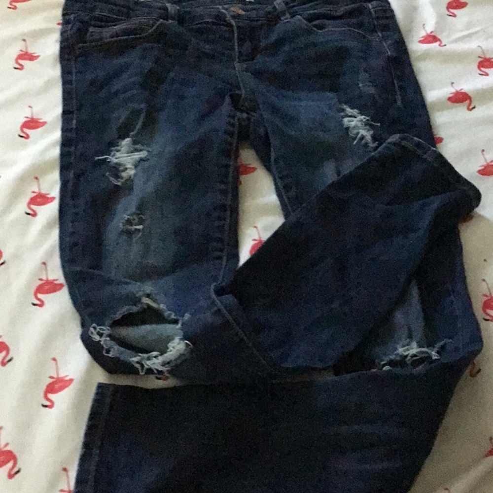 Distressed ripped skinny jeans size 7